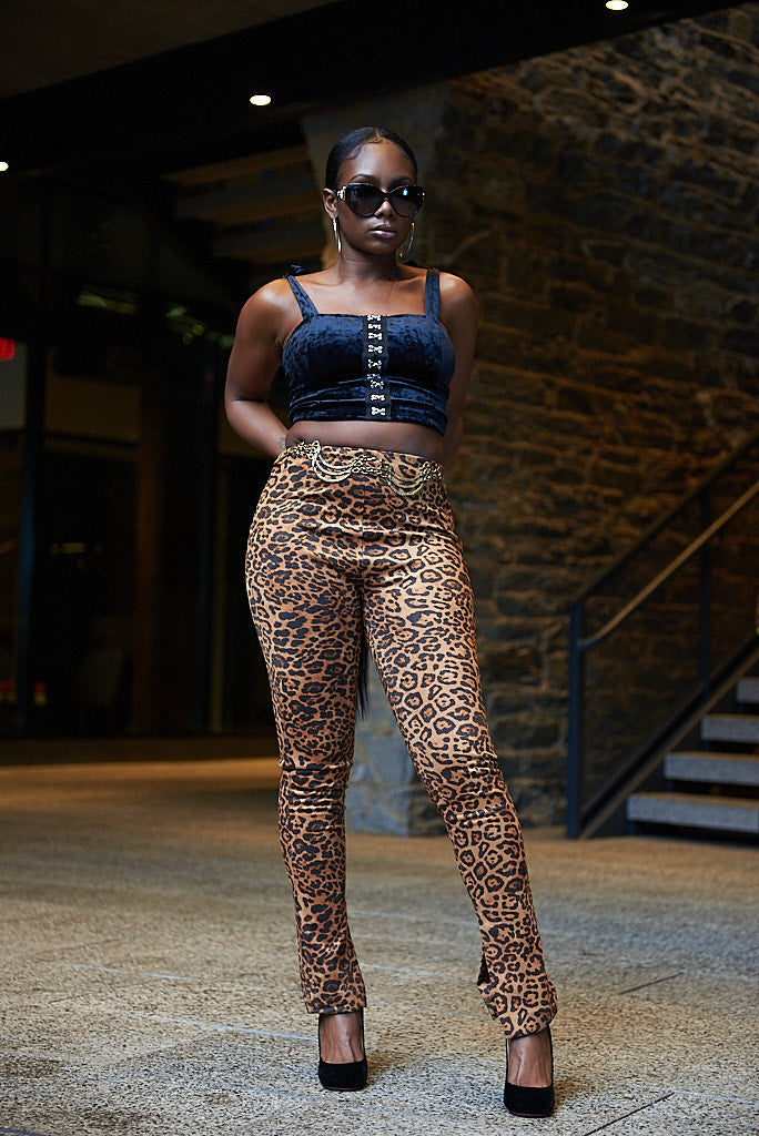 Leopard Print Split Hem Skinny Pants